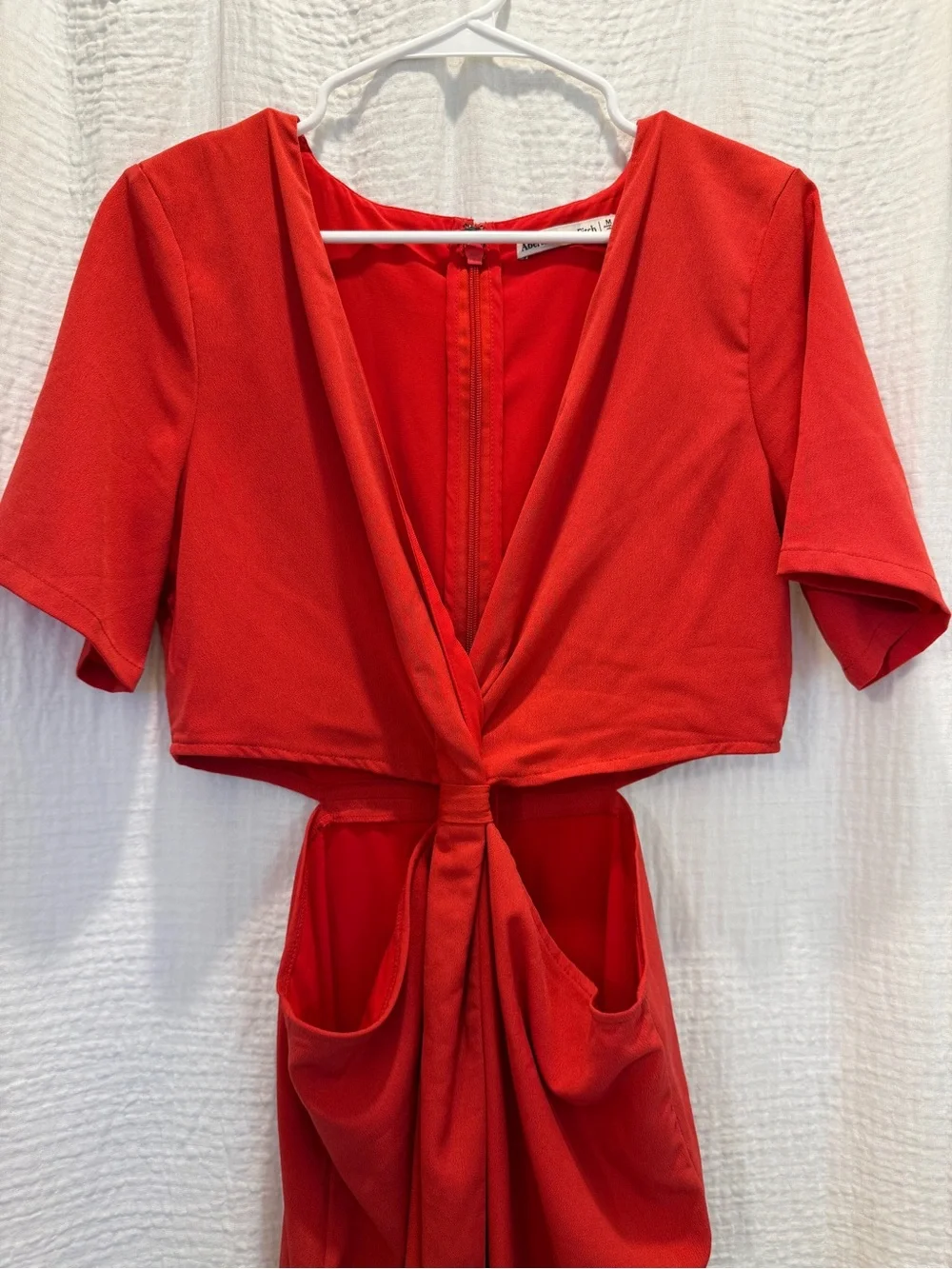 Abercrombie & Fitch Red Twist-Front Cutout Maxi Dress